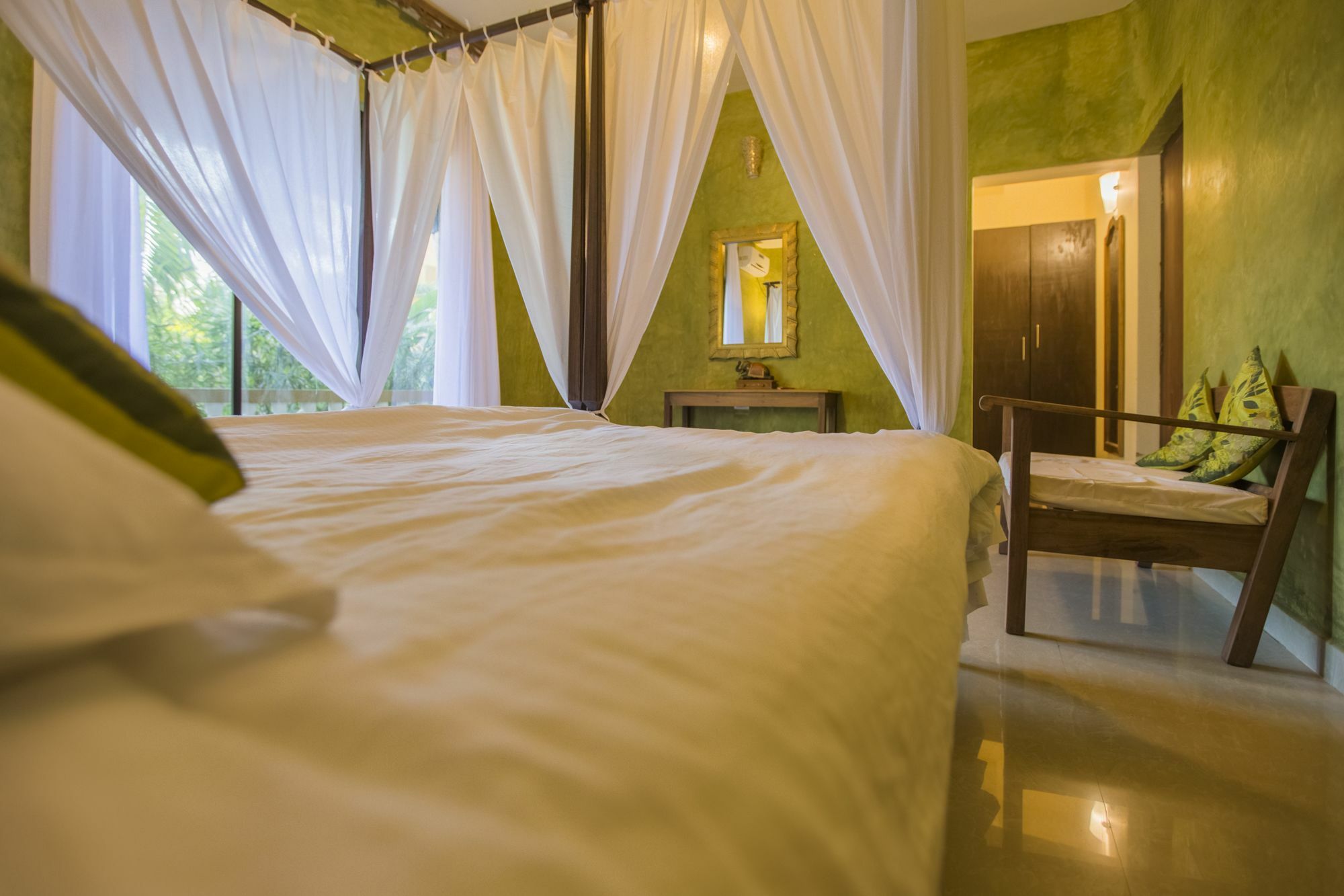 Devarya Wellness Beach Resort Morjim Exteriér fotografie